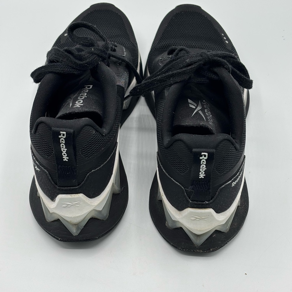 Reebok Womens Black 8 1/2 running shoes. - Picture 3 of 8